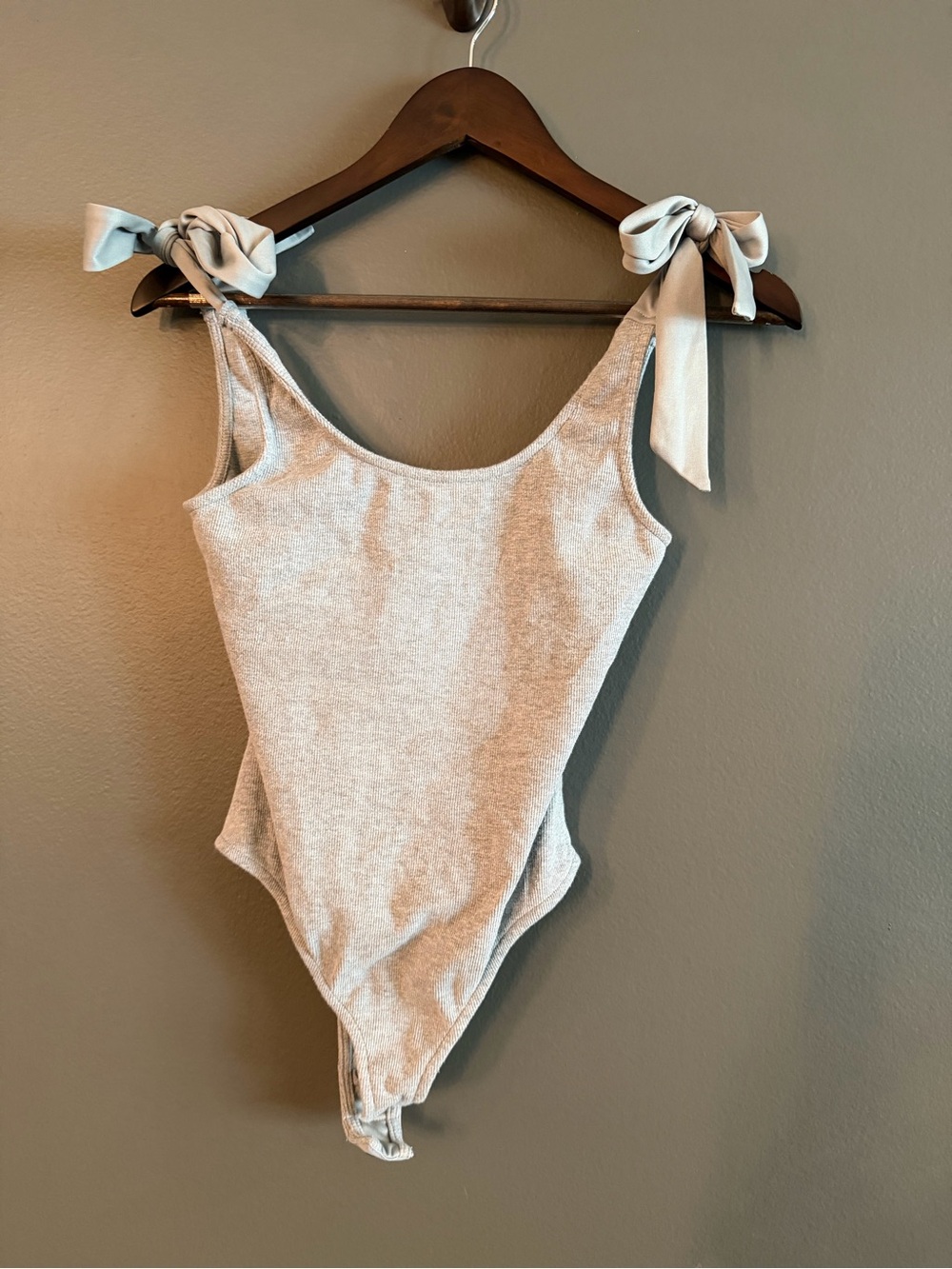 Tie-Shoulder Ribbed Bodysuit — Light Gray
